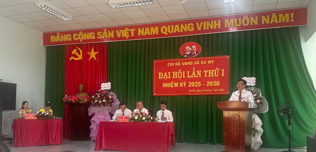 Dc Dung phat bieu chi dao